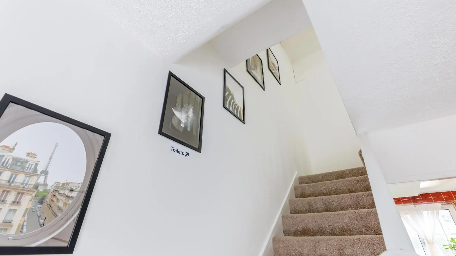 Guest house Opulent Heights Hotel London