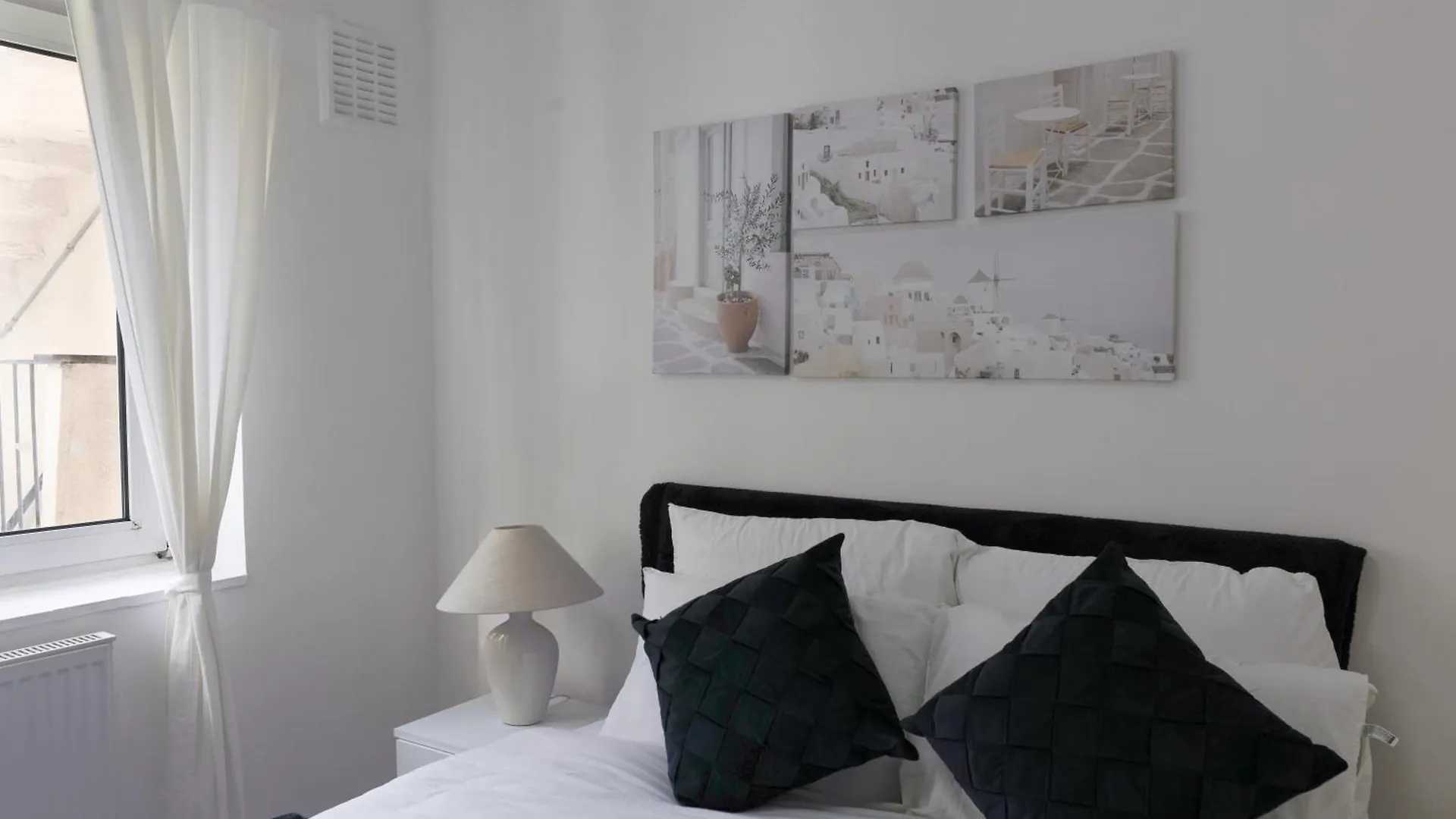 Opulent Heights Hotel London